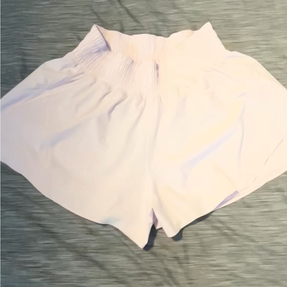 Lululemon Shake It Out High-Rise Running Short 2.5 in Color Pink Organza